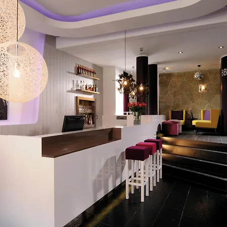 Leonardo Boutique Hotel