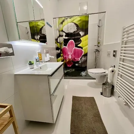 Guest house Adlzreiter Munich
