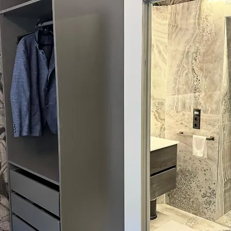 Apartment Exklusive Im Herzen Muenchens Munich
