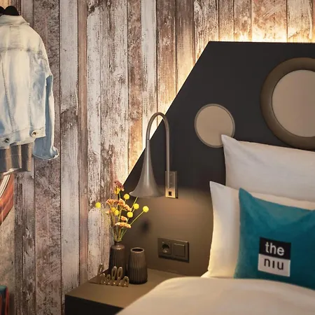 - The Niu, Brass Olympiapark By Ihg Hotel 3*