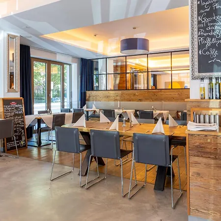 Hotel Bayer 89 Vi Vadi München