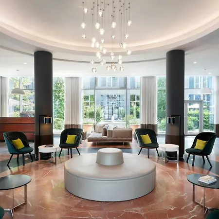 Le Meridien מלון 5*
