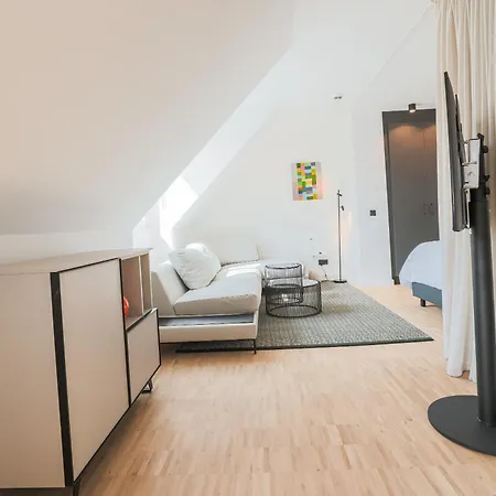 Bob W Schwabing Apartahotel
