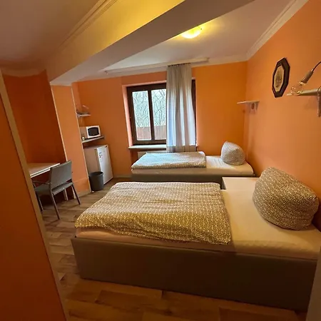 Hostel Budget Aubing Apartmenthostel Aub 162 *