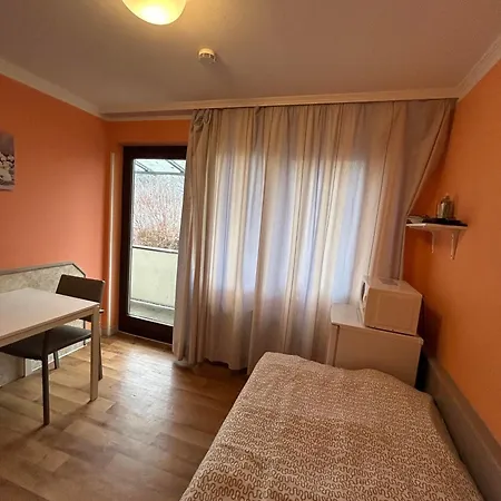Hostel Budget Aubing Apartmenthostel Aub 162 *