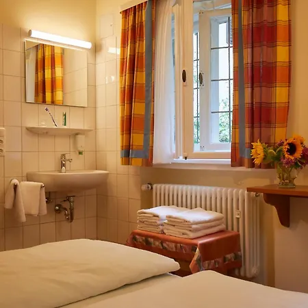 Hotel Gaestehaus Englischer Garten Munich