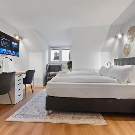 Flatista Homes - Luise * Munich