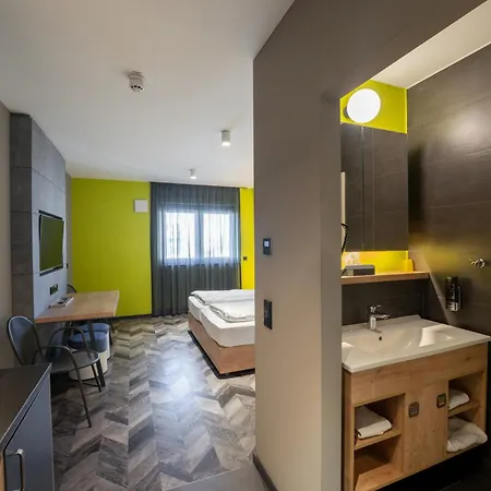 Hotell House Of Records 3*