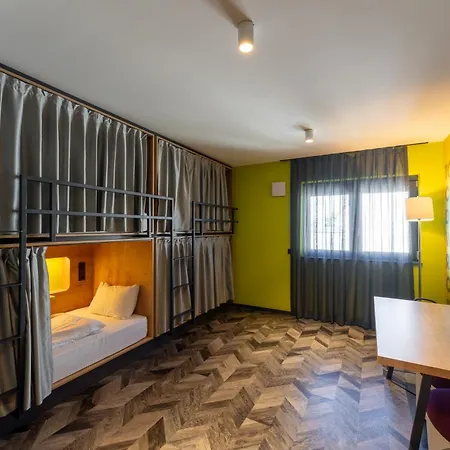 Hotell House Of Records 3*