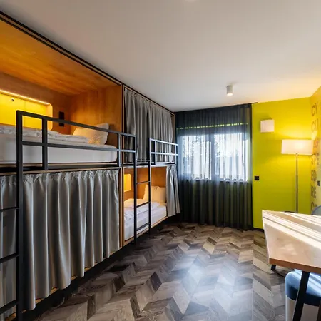House Of Records Hotell 3*