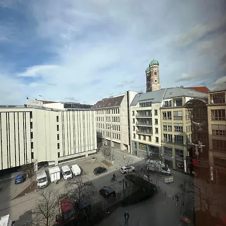 Hotel Budget Downtown & Gkp 2 *