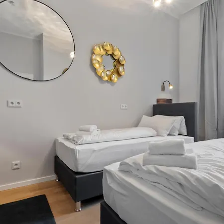 Flatista Homes - Luise