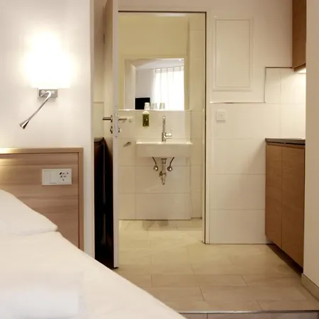 Adria Hotel Munich