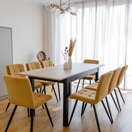 Lumen Homes - Altstadt-residenz, Direkt Im Zentrum, Geraeumiges Mit 5 Zimmern, Kueche Munich