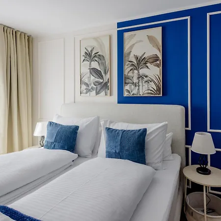 Lumen Homes - Altstadt-residenz, Direkt Im Zentrum, Geraeumiges Mit 5 Zimmern, Kueche Munich