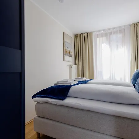 Lumen Homes - Altstadt-residenz, Direkt Im Zentrum, Geraeumiges Mit 5 Zimmern, Kueche Apartment