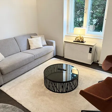 Apartment Luxusapartment Im Herzen Muenchens Fuer 1-4 Personen *