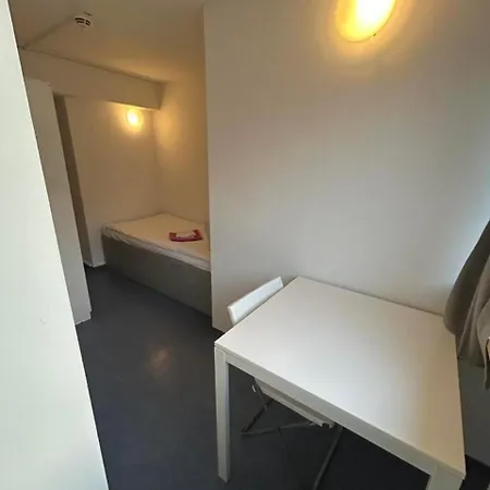 Appartement Budget Station Apartmenthostel Sen 14 *