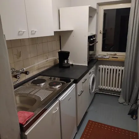 K3 Rg, Zentrale Lage, Schoene 2 Zimmer, Voll Ausgestattet! * Munich