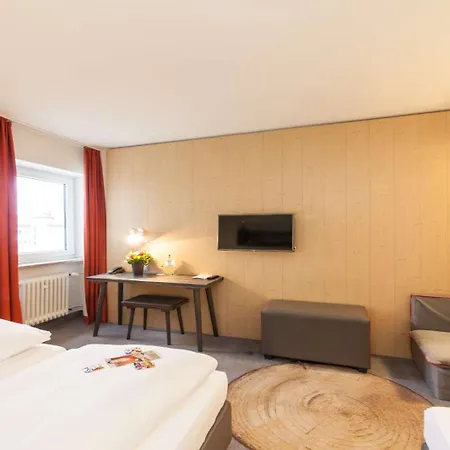 Sure By Western Hauptbahnhof 3* מינכן