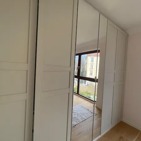 Apartment Modernes Designer Mit Balkon 5 Min Zum Oktoberfest &