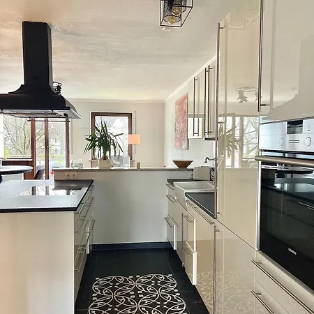 Modernes Designer Mit Balkon 5 Min Zum Oktoberfest & *