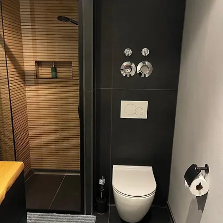 Apartment Modernes Designer Mit Balkon 5 Min Zum Oktoberfest & Munich