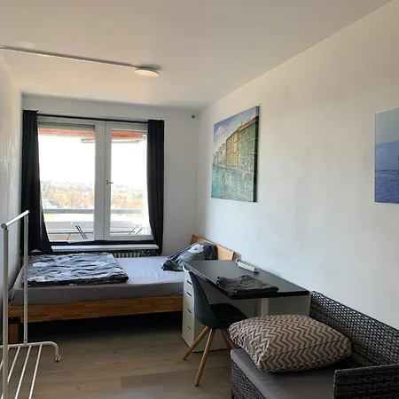 Apartment 3 South Wg *