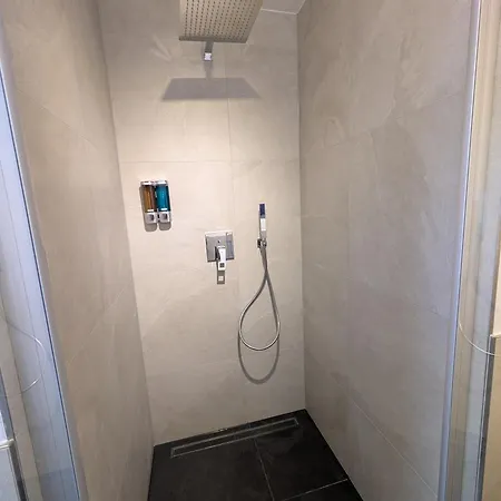 Place Direkt Am Karlsplatz - Stachus 70 Qm Mit 2 Schlafzimmer Mila Apartment