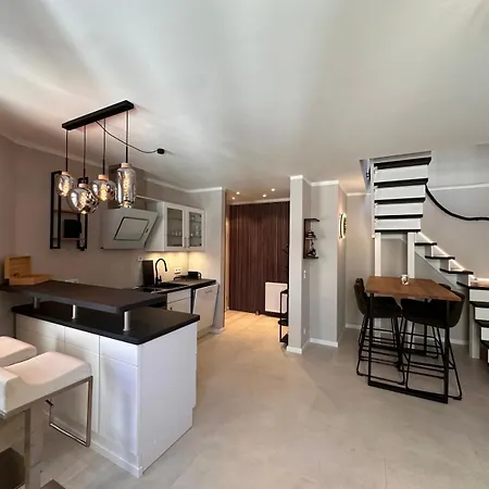 Design Auf 2 Etagen Mit Balkon Nahe Isar & Innenstadt * Munich
