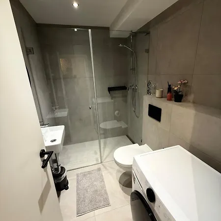Apartment Schoenes An Der Isar München
