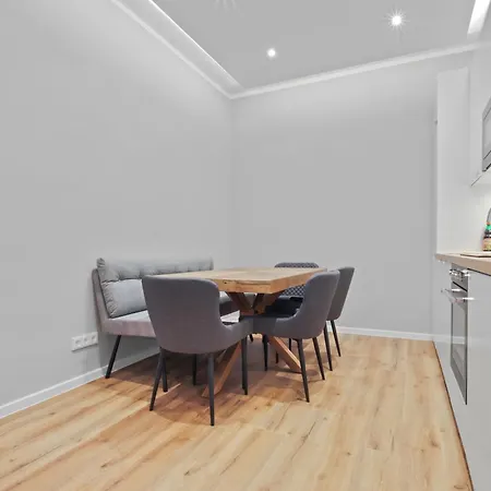 Flatista Homes - Luise Munich