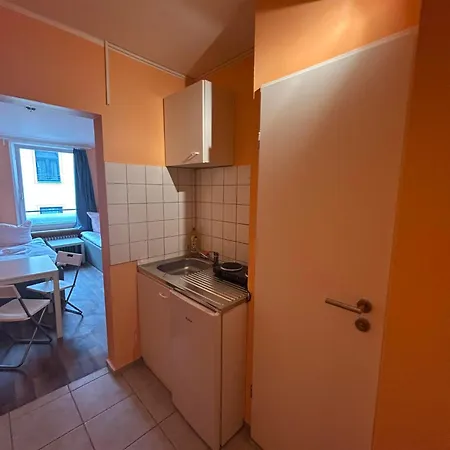 Budget Station Apartmenthostel Sen 14 Daire *