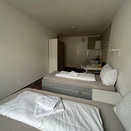 Appartement Budget Station Apartmenthostel Sen 14 *