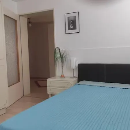 Lamonte Homestay Munich
