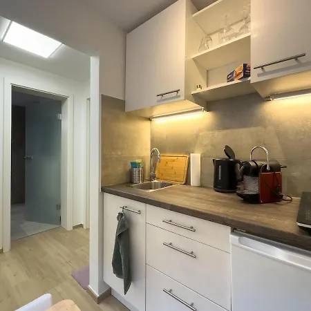 Modernes 1 In Schwabing Naehe Allianz Arena Und Englischer Garten Apartment *