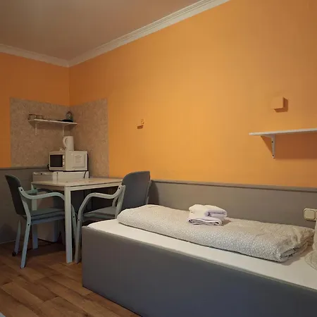 Budget Aubing Apartmenthostel Aub 162 Hostel Munich