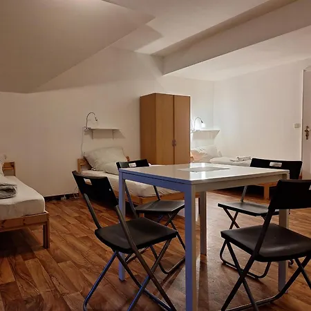 Budget Aubing Apartmenthostel Aub 162 *