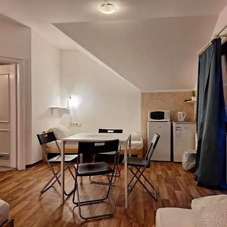 Hostel Budget Aubing Apartmenthostel Aub 162 Munich