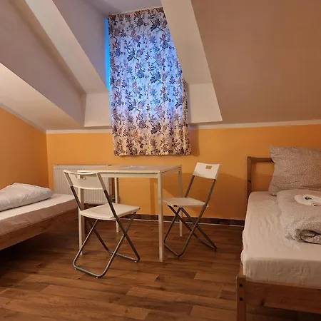 Budget Aubing Apartmenthostel Aub 162 Hostel
