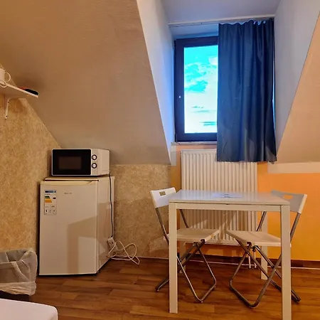 Budget Aubing Apartmenthostel Aub 162 *