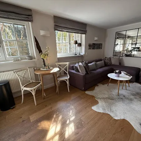 Apartment Stylish Garden In *