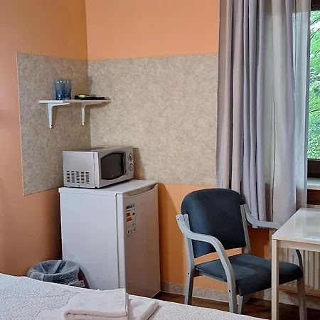 Budget Aubing Apartmenthostel Aub 162 Munich