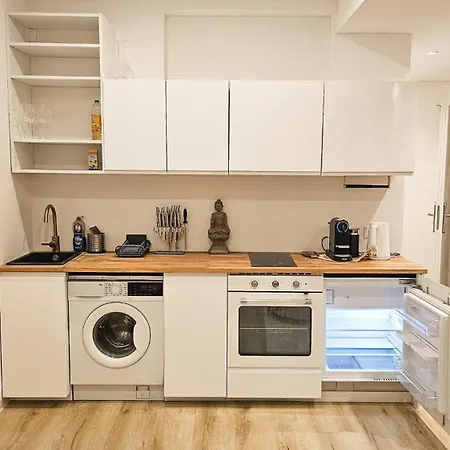 Apartment Ug Neubau City Wohnung - Pool, Gym, Sauna, Zweites Bad Extra Buchbar *