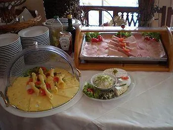 Prinz Myshkin Parkhotel Szálloda