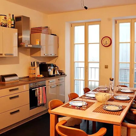 Buttermelcherstrasse Homestay *