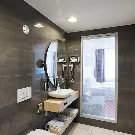 Bayer's 3* Munich