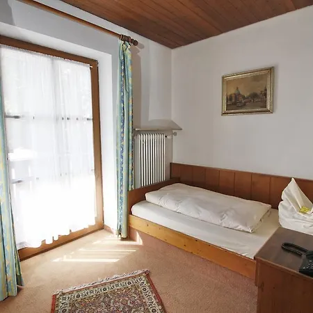Hotel Neumayr Munich