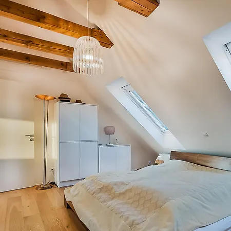 Apartment Penthouse Gasteig Munich