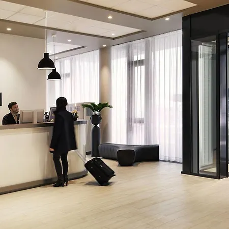 Adagio Access Olympiapark Aparthotel
